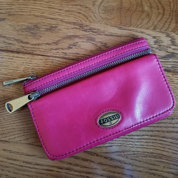 Fossil Handbags - Magenta Fossil Wallet